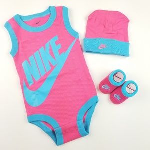 Nike Infant Onesie Booties Hat Baby Set